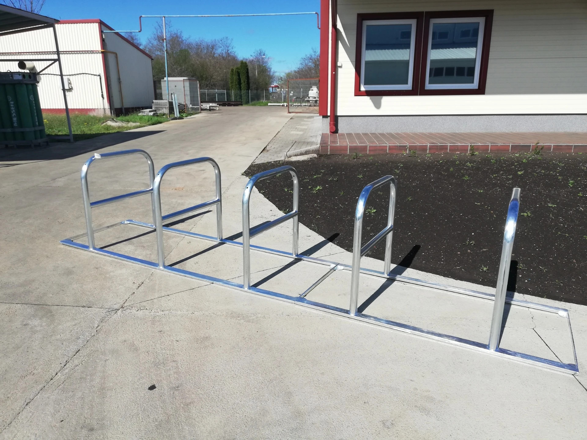 Sorolható kerékpártároló 5 támaszos